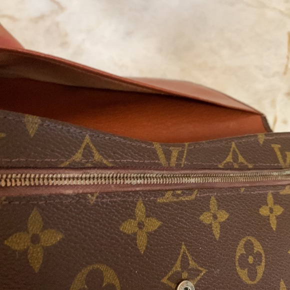 💝RARE💝 vintage Louis Vuitton pochette Rabat - Picture 8 of 16